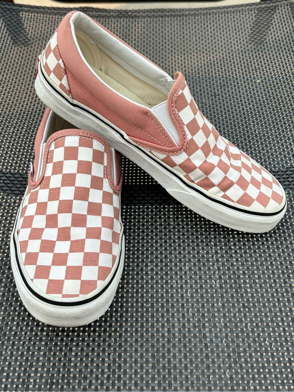 Vans women’s Slip-On Checkerboard Sneakers — Dusty Pink/White
